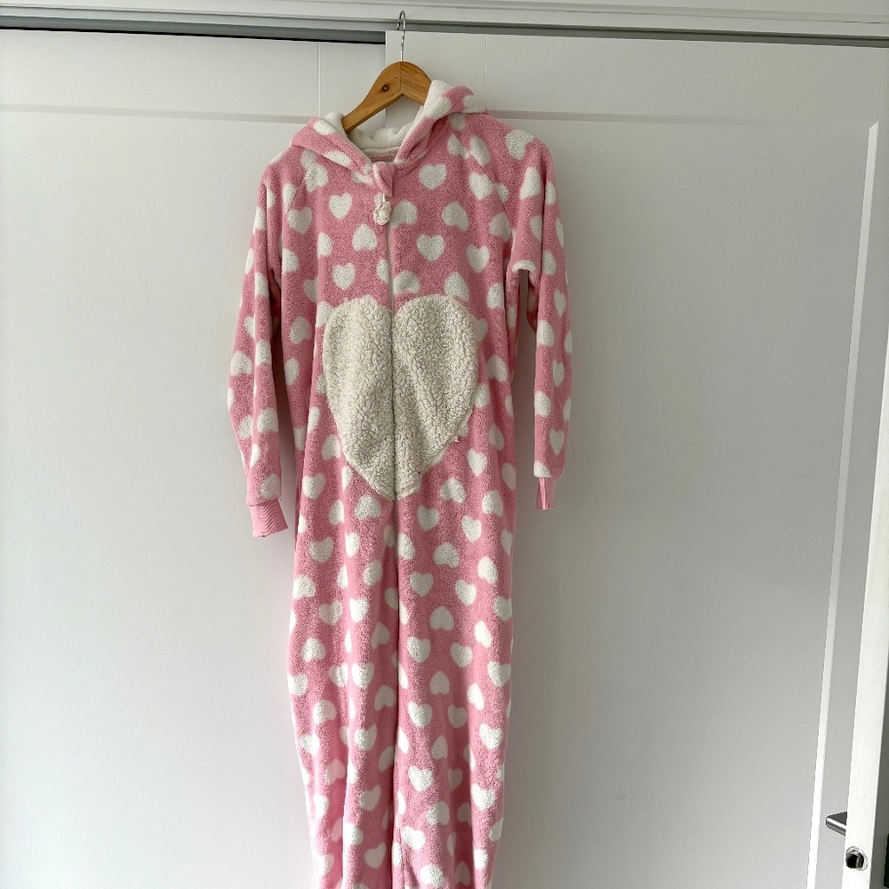 Rabbit like pink heart onesie